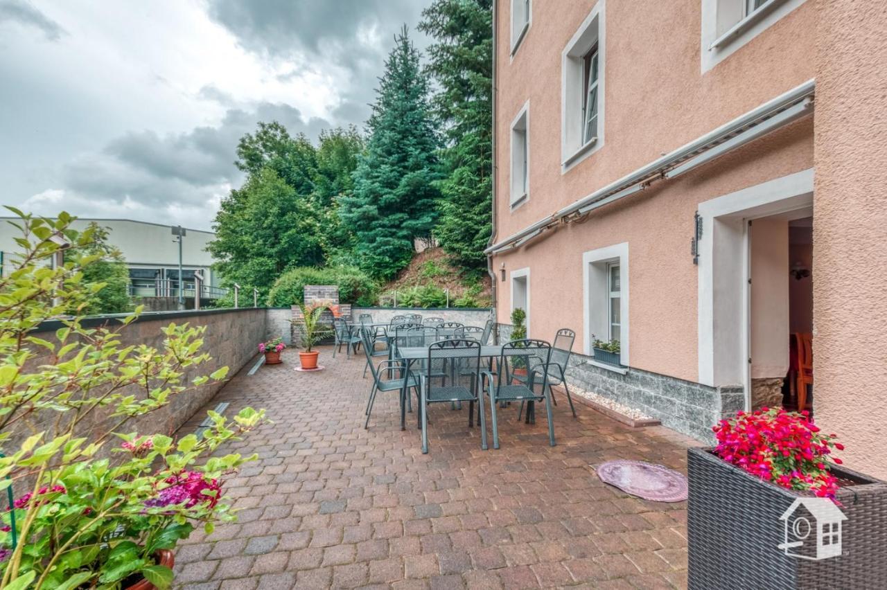Appartements Im "Landhaus Am Frohnauer Hammer" Annaberg-Buchholz Exteriör bild
