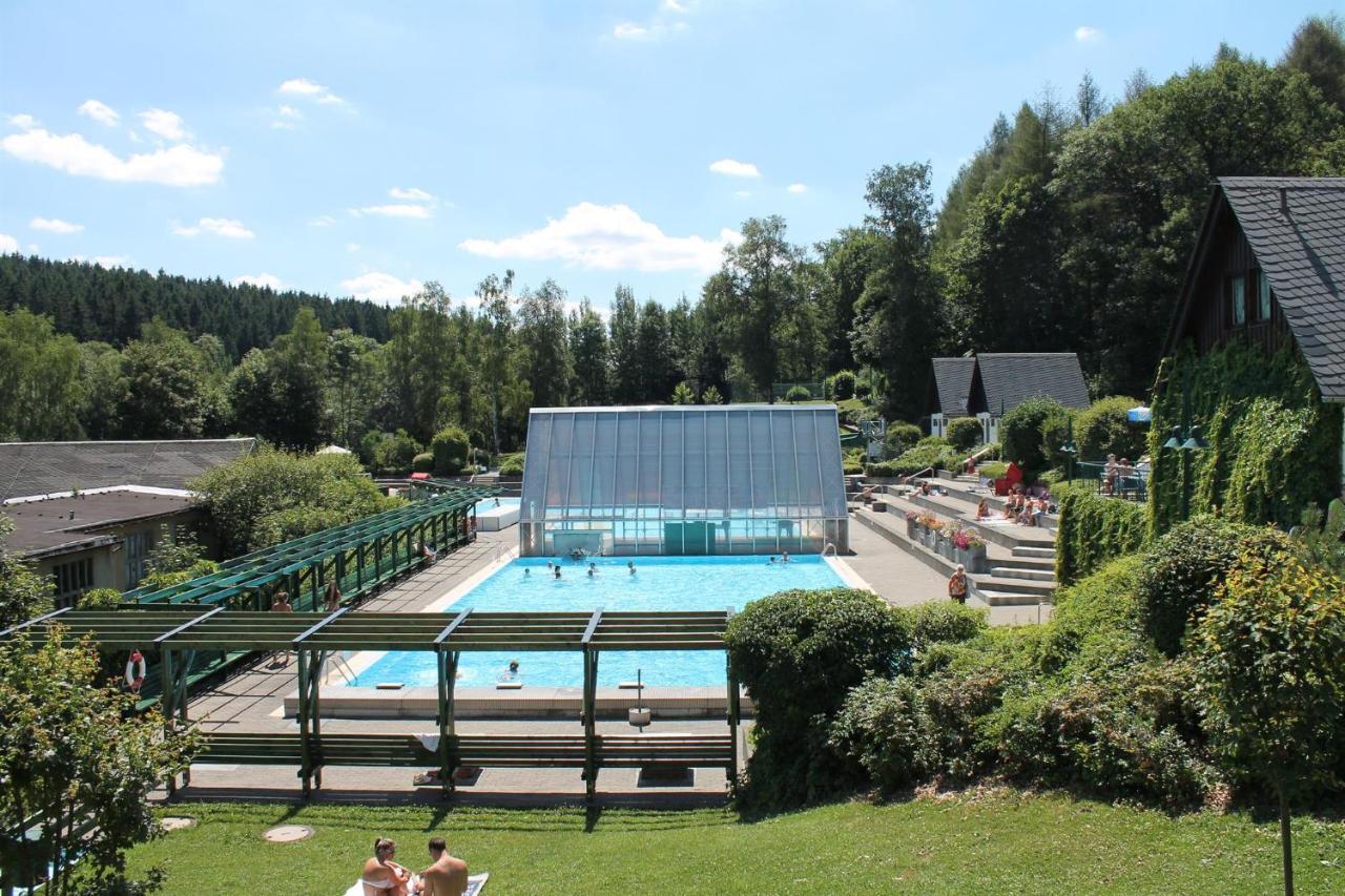 Appartements Im "Landhaus Am Frohnauer Hammer" Annaberg-Buchholz Exteriör bild