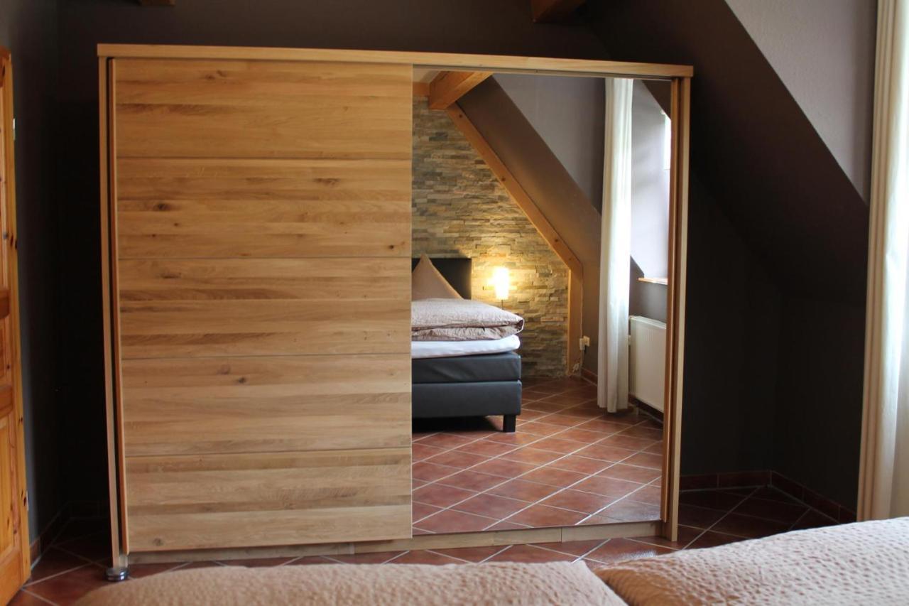 Appartements Im "Landhaus Am Frohnauer Hammer" Annaberg-Buchholz Exteriör bild