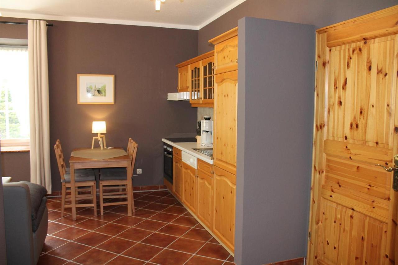 Appartements Im "Landhaus Am Frohnauer Hammer" Annaberg-Buchholz Exteriör bild